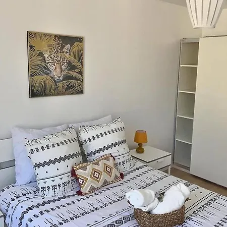 Bayti 2 Chambres Lejlighed Caen